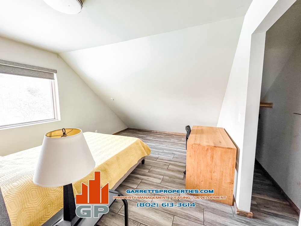 Building Photo - 1698 Winch Hill Rd