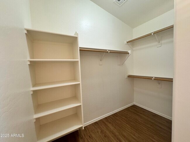 Building Photo - 45775 W Windmill Dr
