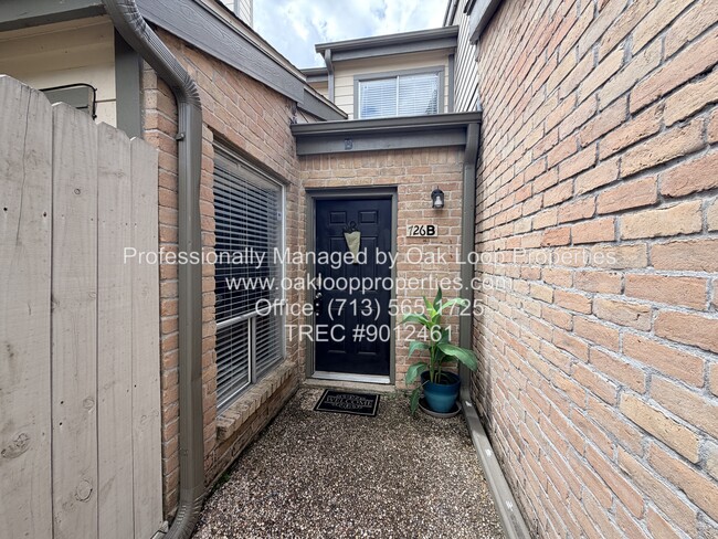 Building Photo - 726 Country Pl Dr