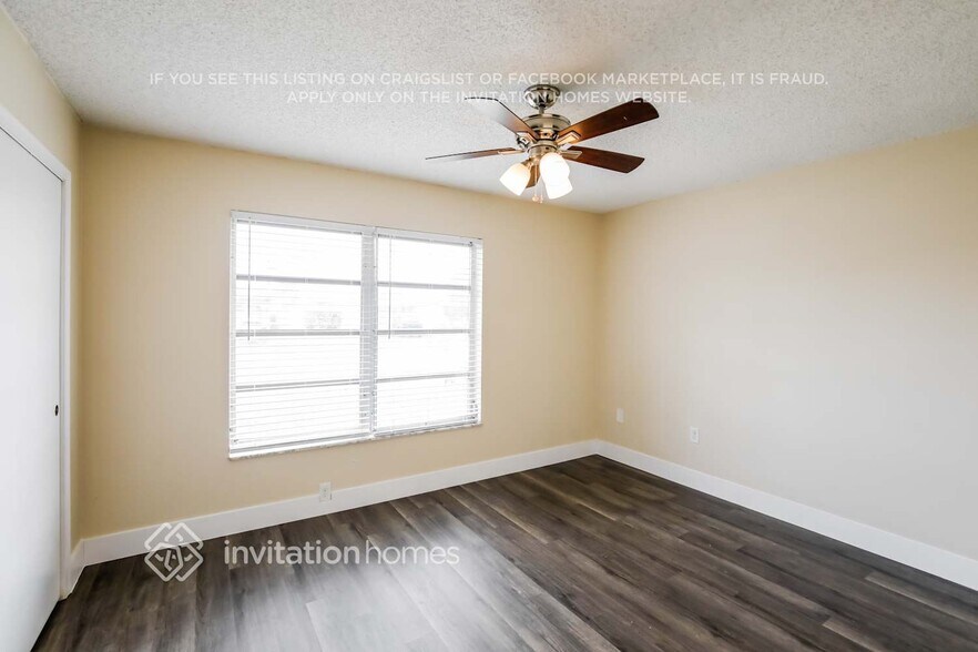 Building Photo - 11860 NW 29th Pl