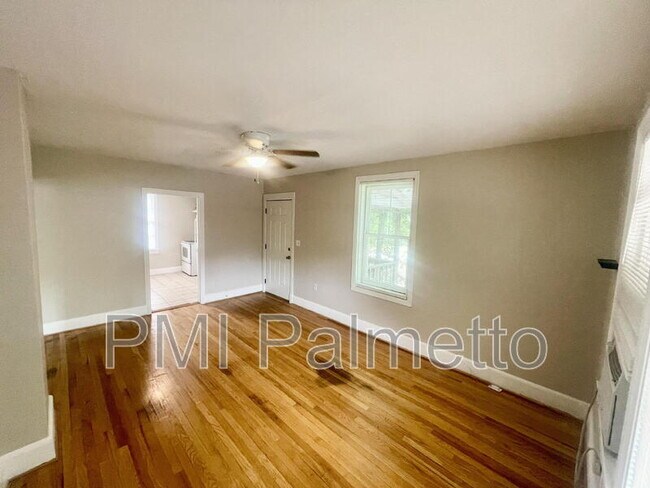 Building Photo - 1717 Burnham St