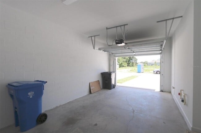 Building Photo - 10914 Quickwater Ct