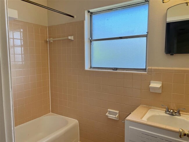 Building Photo - 3114 Hunt Trail