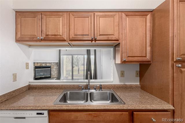 Building Photo - 3600 S Pierce St