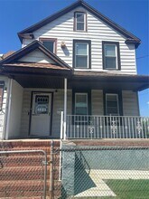 Building Photo - 155 Dartmouth St