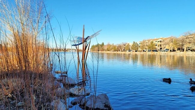 Building Photo - Beautiful, Very Large 2 Bedroom with Garage, Fireplace, Balcony & A/C Near Washoe Golf Course