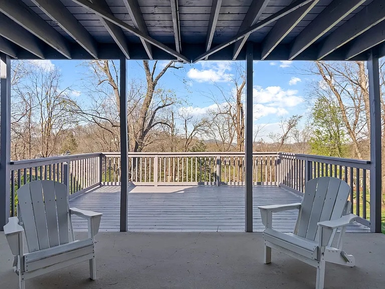 Building Photo - 5102 Beauregard Ln
