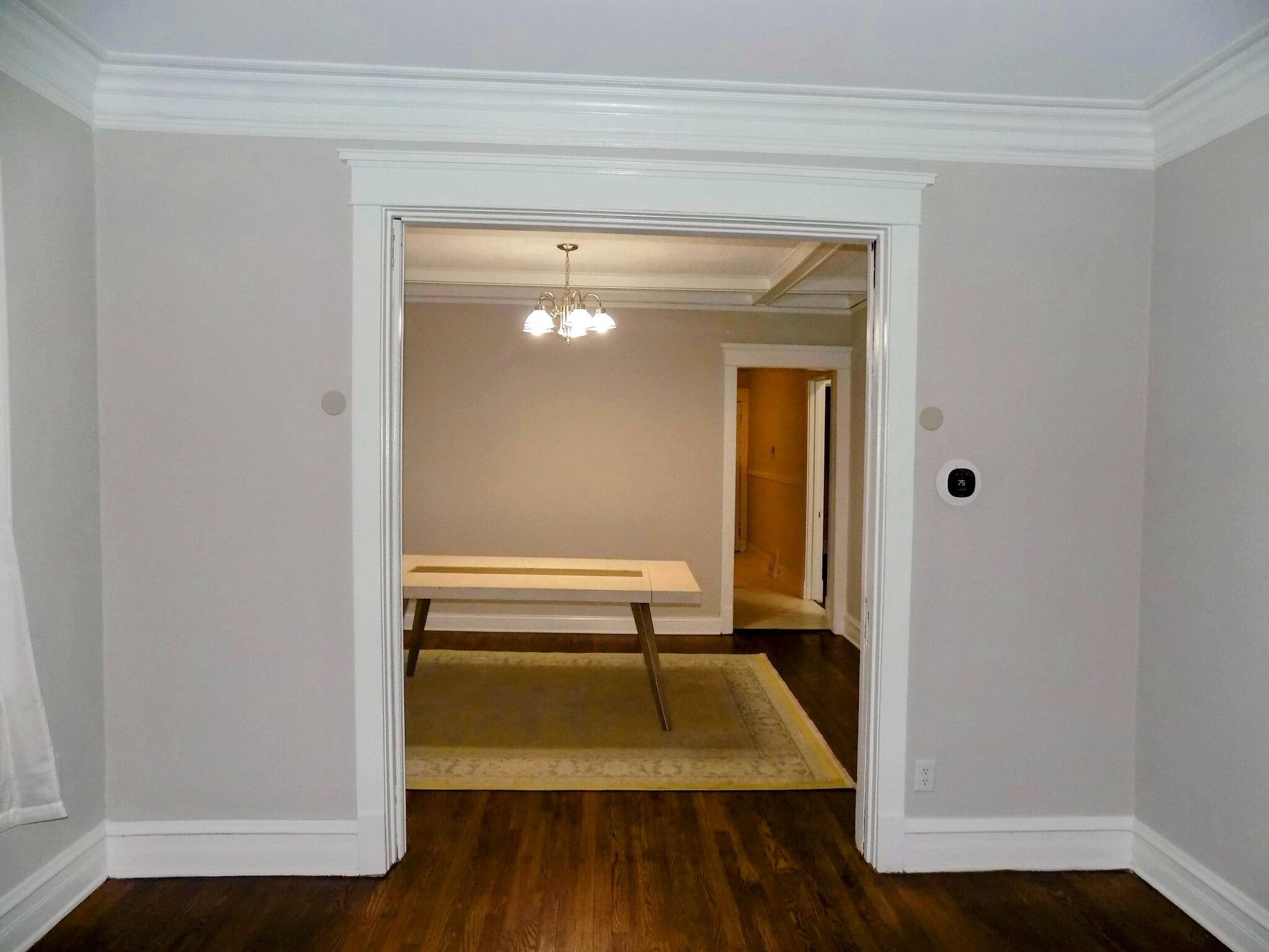 Building Photo - 434 N Pine Ave