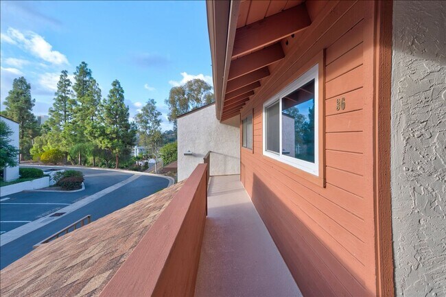 Building Photo - 7765 Saranac Pl