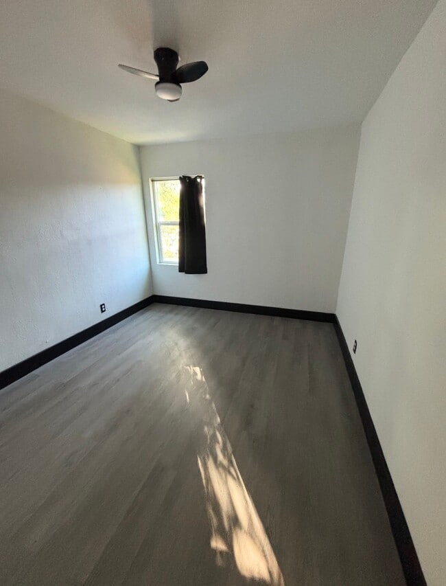 Building Photo - 7213 Moline St