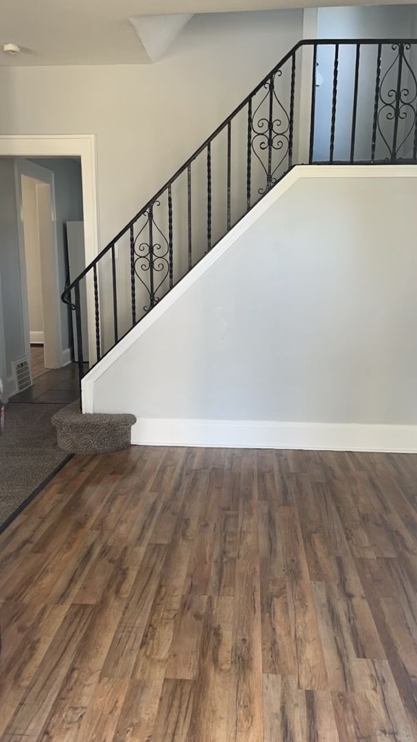 Building Photo - 3-Bedroom, 1-Bathroom Single Family Home f...