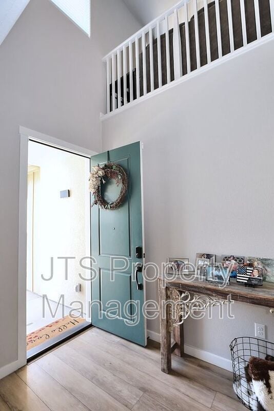 Building Photo - 12158 Byrony Ct