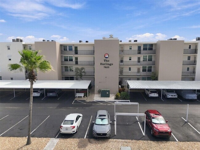 Building Photo - 7625 Sun Island Dr S