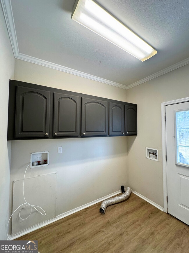 Building Photo - 2554 Harrietts Bluff Rd