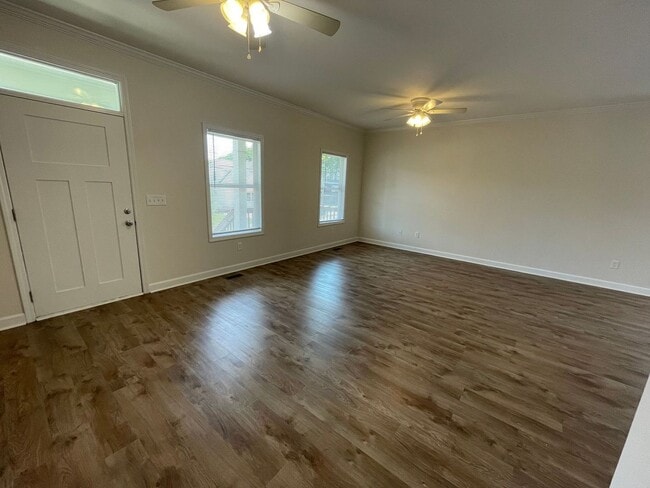 Building Photo - PRE-LEASING FOR AUGUST 9TH, 2026!