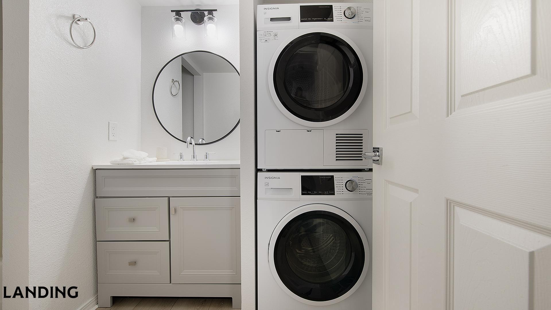 Building Photo - 1455 E Katie Ave