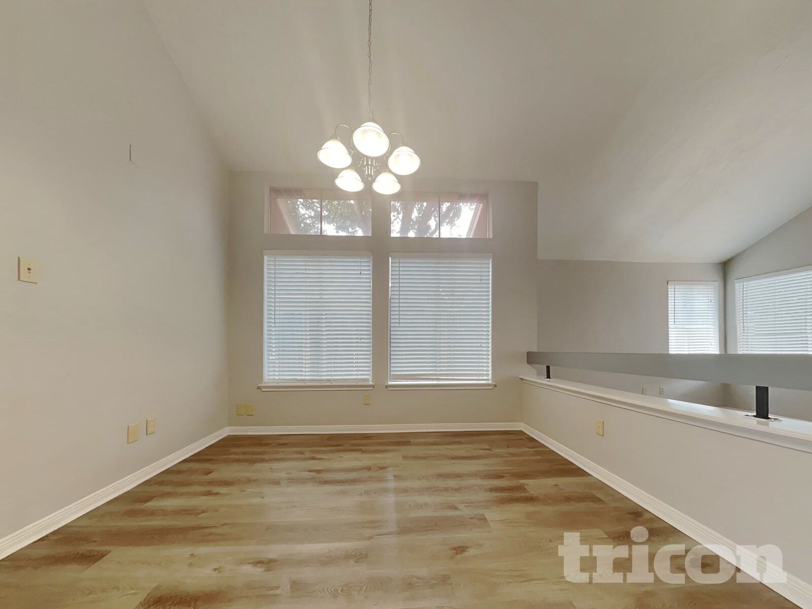 Building Photo - 8559 Spring Green Dr