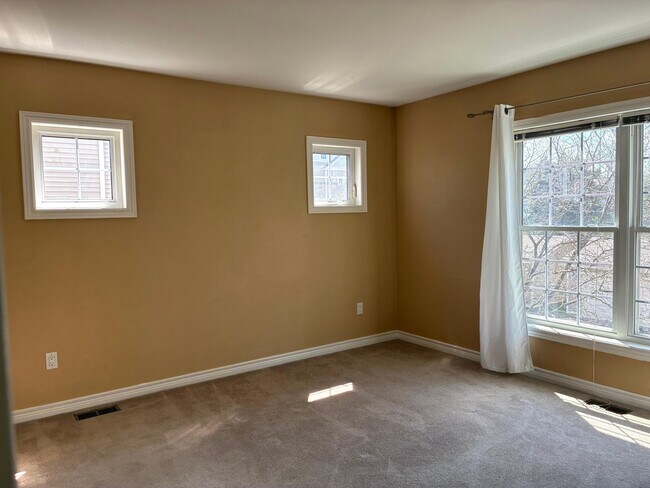 Building Photo - 2166 Pennsylvania Ave