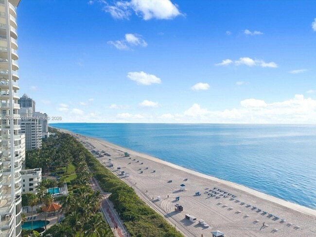 Building Photo - 4201 Collins Ave