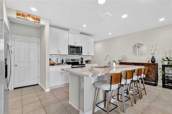 Building Photo - 2561 Red Spruce Wy