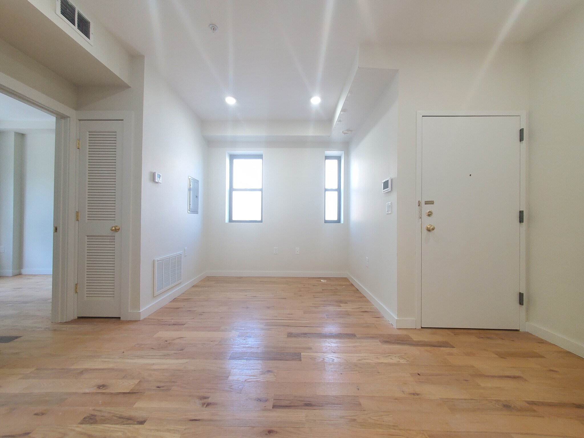 141 Monticello Ave 2 - 141 Monticello Ave
