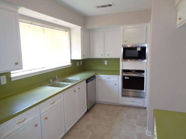 Building Photo - 12607 Big Stone Dr