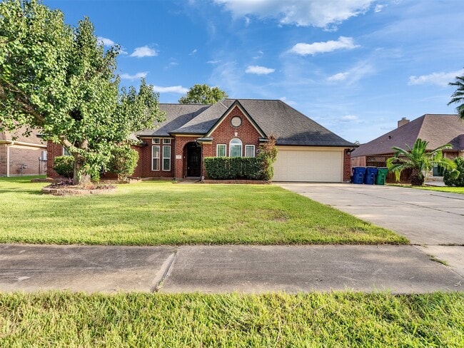 Building Photo - 114 Audubon Woods Dr