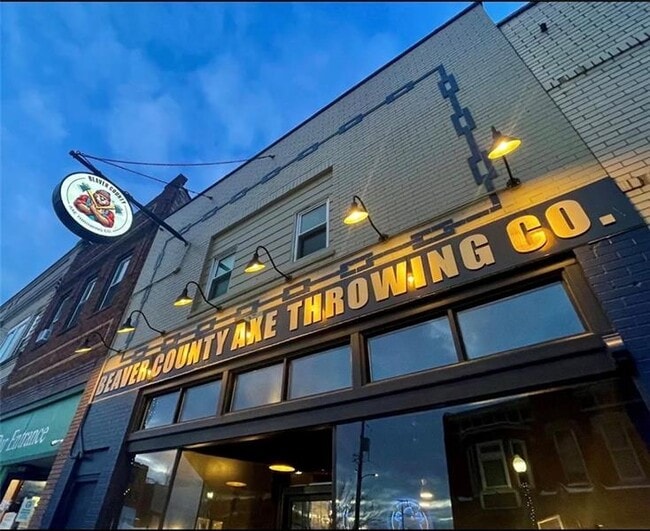 Building Photo - 145 Brighton Ave