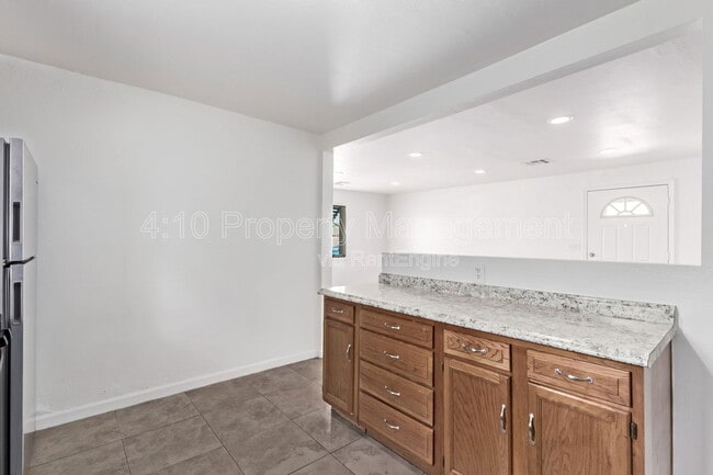 Building Photo - 1117 N 13th St