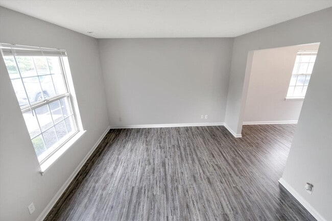 Building Photo - Two bedroom townhome, bath and half washer...
