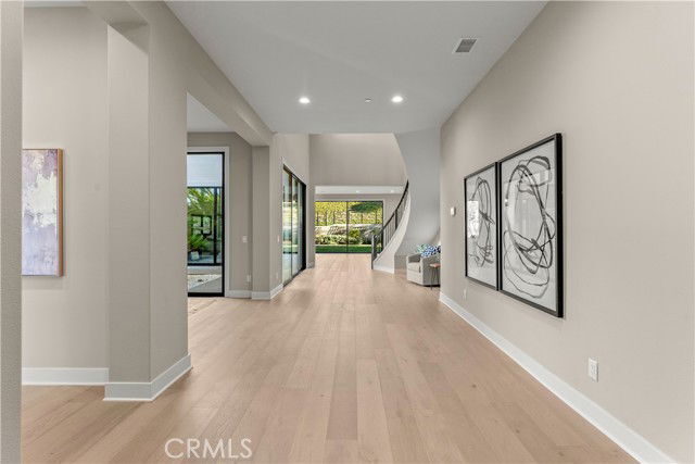 Building Photo - 63 Egret