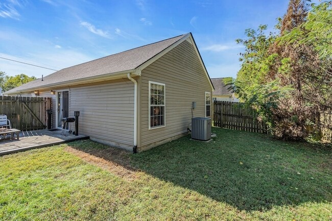 Building Photo - 3104 Penn Meade Way