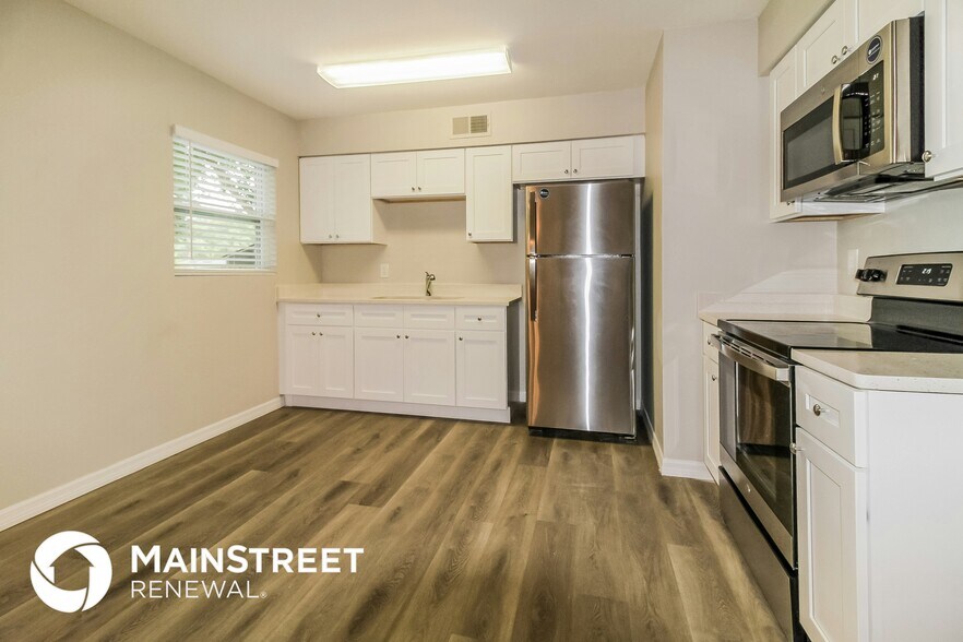 Building Photo - 1547 Gayle Ridge Dr