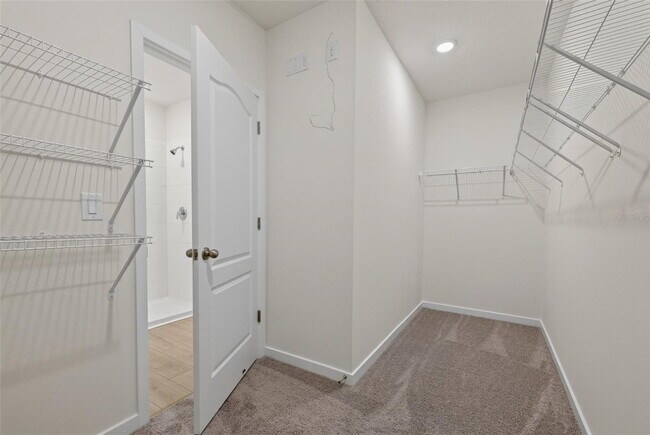 Building Photo - 2893 House Finch Rd