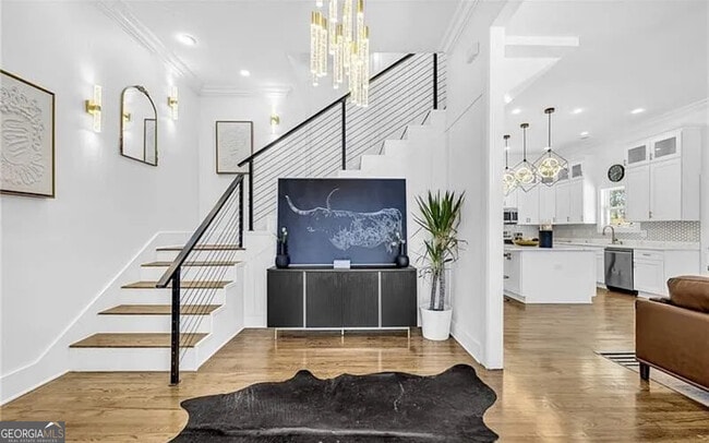 Building Photo - 1774 Vesta Ave