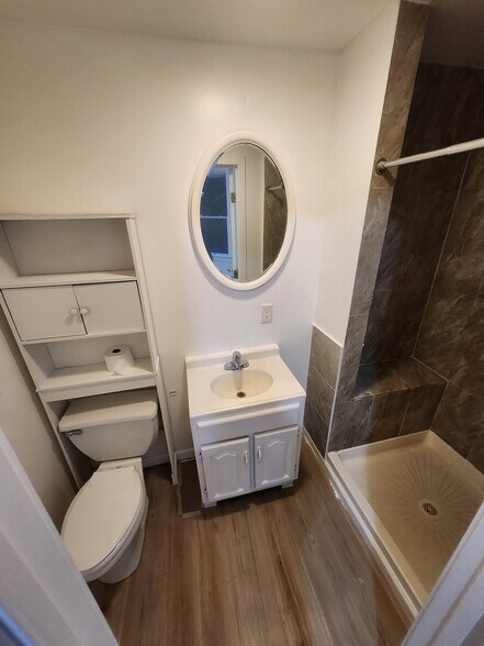 Bathroom - 84 Salem St