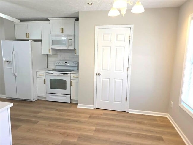 Building Photo - 1521 Wynfield Dr