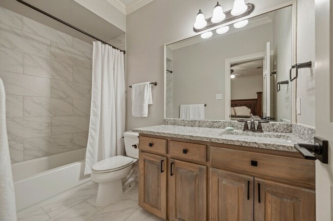 Building Photo - 208 Highpoint Cir