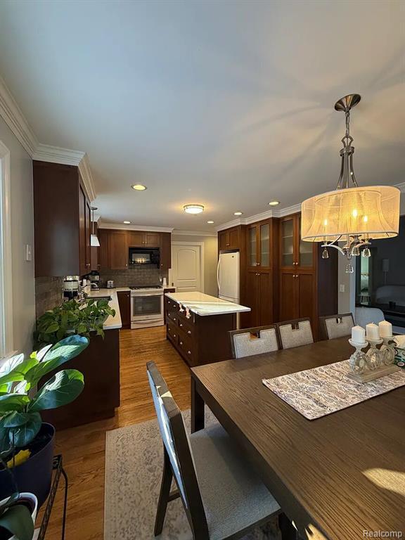 Building Photo - 4495 Maybee Rd