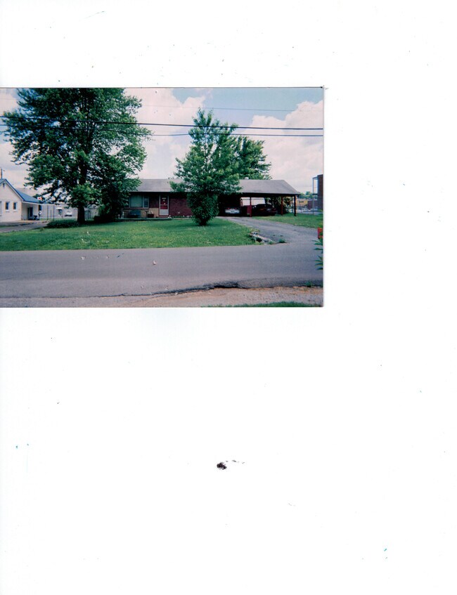 2922 Old Clarksville Pike 2922 Old Clarksville Pike Hopkinsville KY