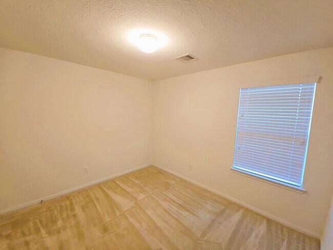 Building Photo - 16626 Cliff Vale Ct