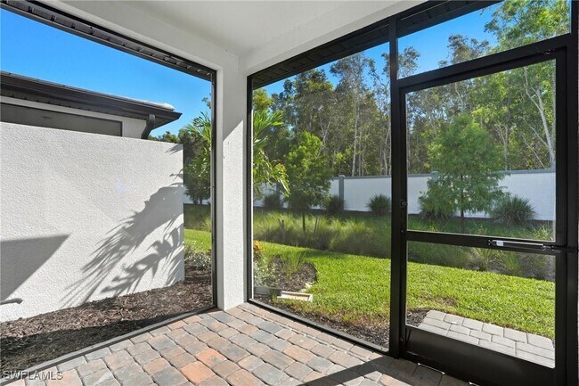 Building Photo - 27883 Radiant Ct
