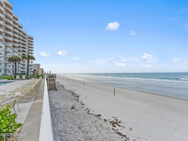 Building Photo - 2403 S Atlantic Ave