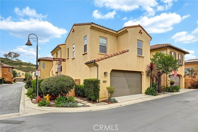 Building Photo - 28251 Via Del Mar