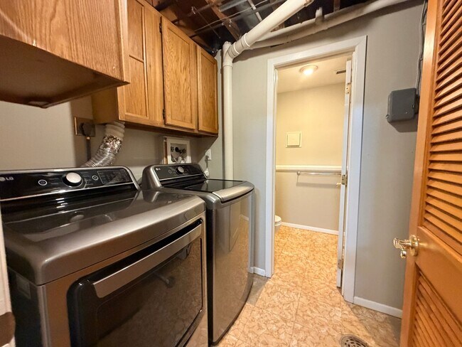 Building Photo - 4-Bed Home Near Clement Park with Entertainer’s Basement & Outdoor Oasis