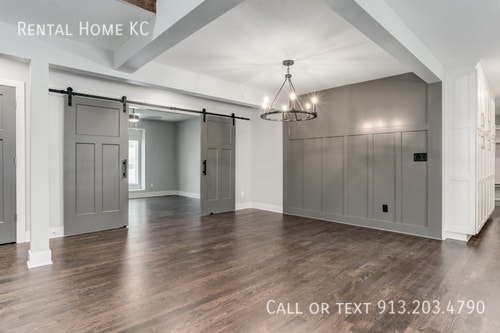 Building Photo - 12020 Ensley Ln