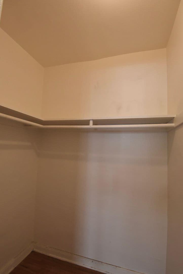 Building Photo - 4224 Los Feliz Blvd