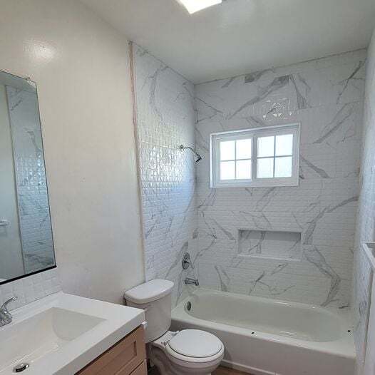 Building Photo - 11516 Eucalyptus Ave