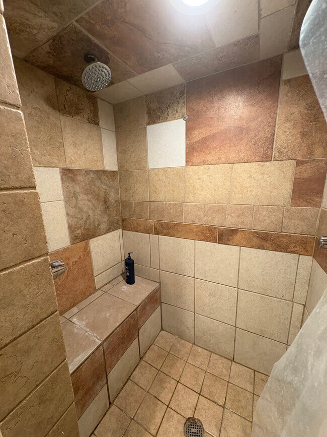 Building Photo - 3220 3600 W