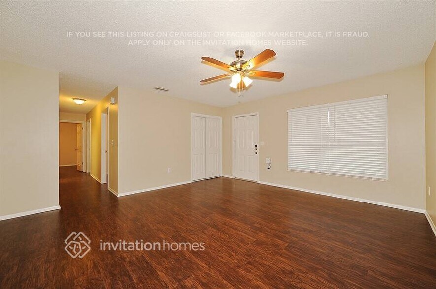 Building Photo - 312 48th St W